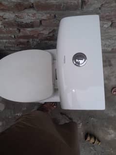 English Commod Wash room Marachi Sanitary