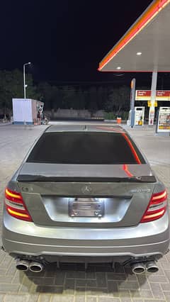 MERCEDES C200 AMG
