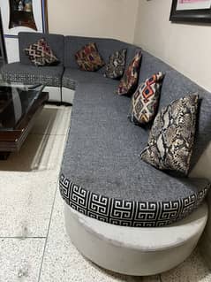 6 seater L shaped sofa for Sale !