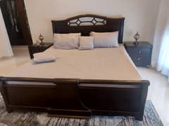 1 bed set 2 sides table king