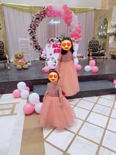 Peel off dresses just 1 hour used