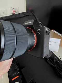 Sony a7III Mera sirf WhatsApp 03010387314