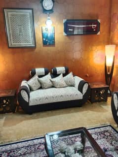 7 seater sofa almost new condition