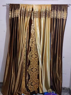 curtains (parda)
