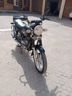 Suzuki GS 150 | Model 2021 | Islamabad Registered | Special Edition