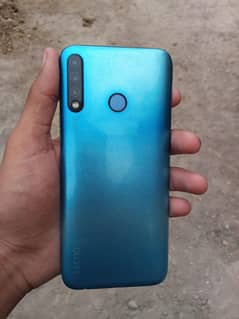 I am selling Tecno KC2