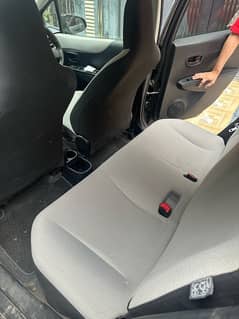 Toyota Vitz 2014