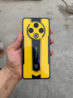 techno spark 30 bumblee edition