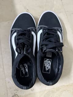 Imported Sneaker Shoes from UK 6.5 Size