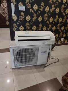 AC for sale 1.5 ton Non-Inverter Mitsubishi
