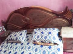 bed and syde tabil