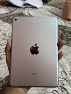 I pad mini 4