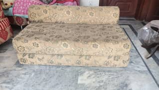 sofa cumbed