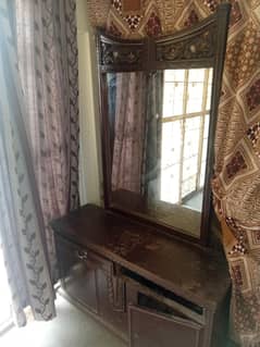 Dressing table for sale
