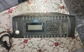 UPS 1000 VA