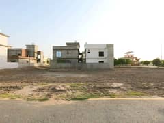 Plot # 65: 10 Marla: Full Paid (Possession + Ruda + Excess Land) Residential Plot on Ground Near Park, Diamond Block