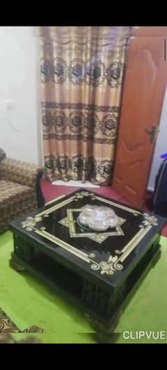 Center Table for sale in Black colour