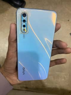 vivo S1