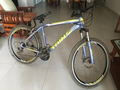 Trinx Mountain bike