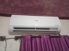 haier Ac dc invrtr 1 ton 2 year use