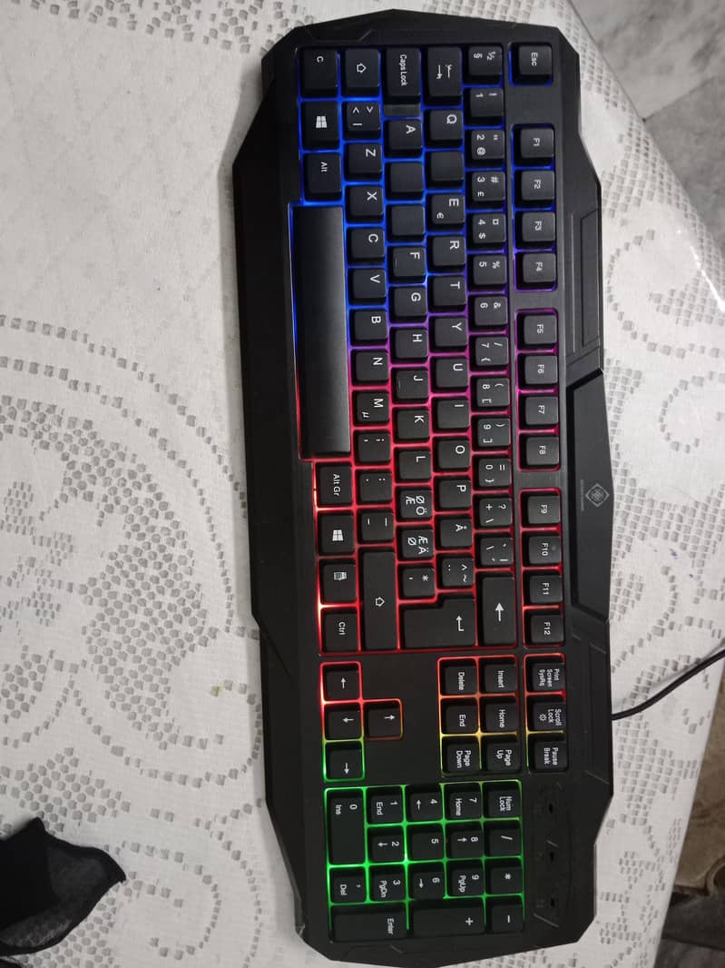 RGB Gaming Keyboard,Mouse in new condition 2