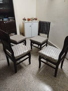 Dining table chairs for sale