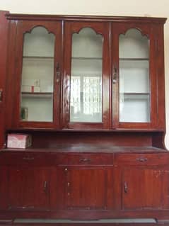 Show Case