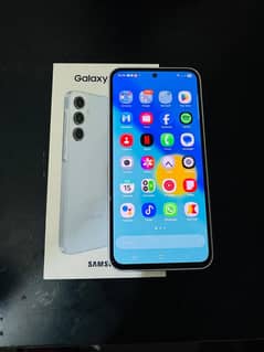 Samsung A35 5g 8/256 Warrenty available