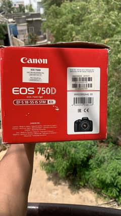 Canon 750D