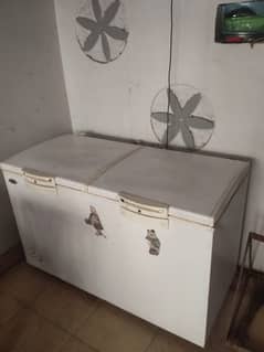 Waves campany  kay deep freezers hai