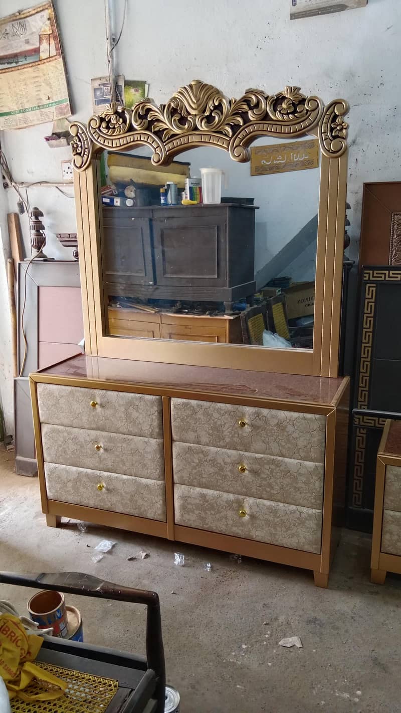 Bed dreasing Side table 4