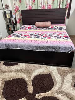 bed with mattress nice condition