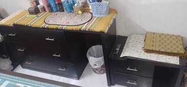 Bed set for sale urgent