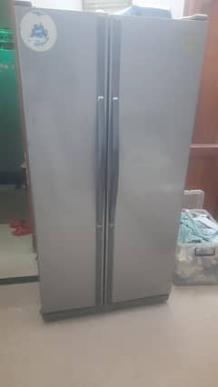 samsung double door fridge good condition
