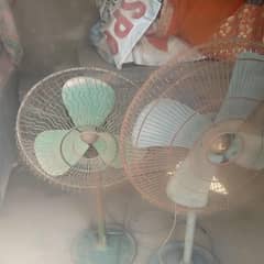 pedestal fan