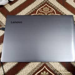 Lenovo laptop cor i 3