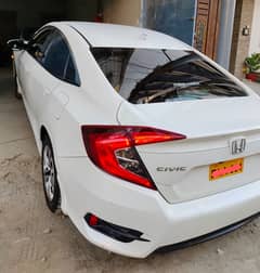 Hond Civic 2017 Dec 1.8 i-VTEC CVT Taffeta White