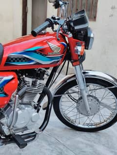 honda 125 24 model hy number nai laga jo b ly ga first owner ho ga