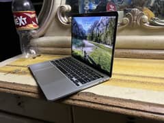 Macbook pro 2020 16/512 i7 2.3ghz processor