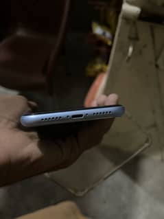 iPhone XR 64 Gb water pack 80% bettery health nonpta