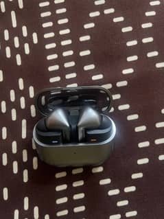 Barely used samsung galaxy buds 3 pro