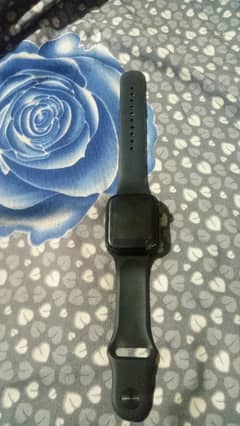 smart watch is used i8 pro max condition