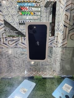 Iphone 13 box pack