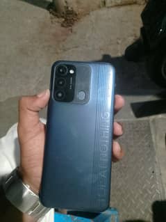 Tecno Spark 8C