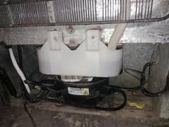 Haier refrigerator medium size condition 10 by 10 glass tuta hua hai