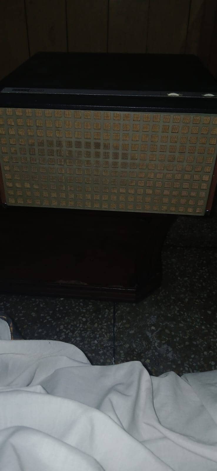 Record player/turntable 7