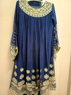 Ladies party wear frock and flapper