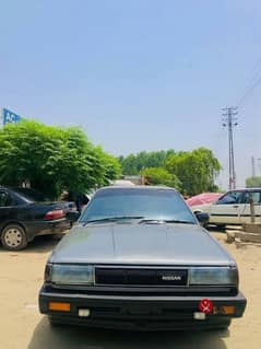 Nissan sunny 86