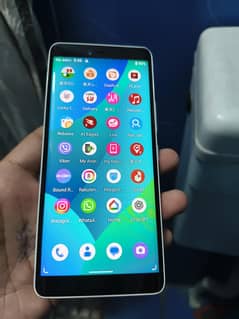 rakuten hand 5g model,6,128 ,full edge,lush condition