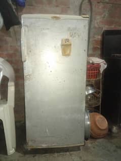 Haier fridge small size very good condition